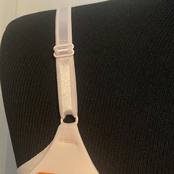 Warner’s Soft Pink 36B Bra Wire Free No Side Effects Extra Side Coverage NWT - Picture 3 of 9